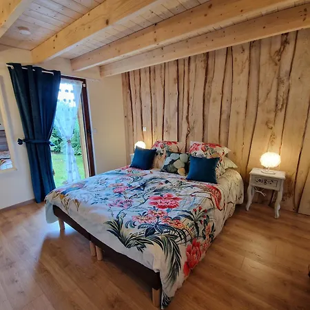 Ecoresponsable Le Ptit Nid Sous Le Chene Holiday home *