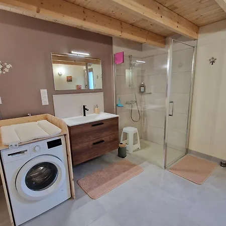 Holiday home Ecoresponsable Le Ptit Nid Sous Le Chene