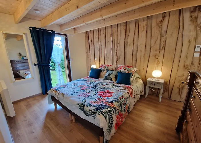 Ecoresponsable Le Ptit Nid Sous Le Chene 度假居 *